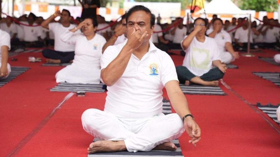 Himanta Biswa Sarma, Sarbananda Sonowal participate in Yoga Day events in Assam Himanta Biswa Sarma, Sarbananda Sonowal participate in Yoga Day events in Assam
