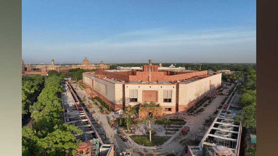 First session of 18th Lok Sabha to begin on June 24, Protem Speaker to administer oath to new MPs First session of 18th Lok Sabha to begin on June 24, Protem Speaker to administer oath to new MPs