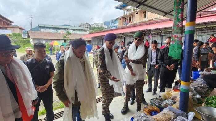 Organic vegetable sales launched by Farmer Producers Group at Tawang's Sunday market
