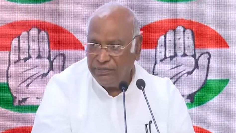 Congress chief Mallikarjun Kharge slams PM Modi for ignoring NEET, Manipur violence in pre-Parliament address Congress chief Mallikarjun Kharge slams PM Modi for ignoring NEET, Manipur violence in pre-Parliament address