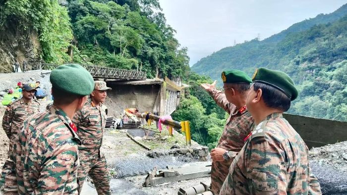 Senior Army engineers assess damage and plan restoration in disaster-hit Sikkim