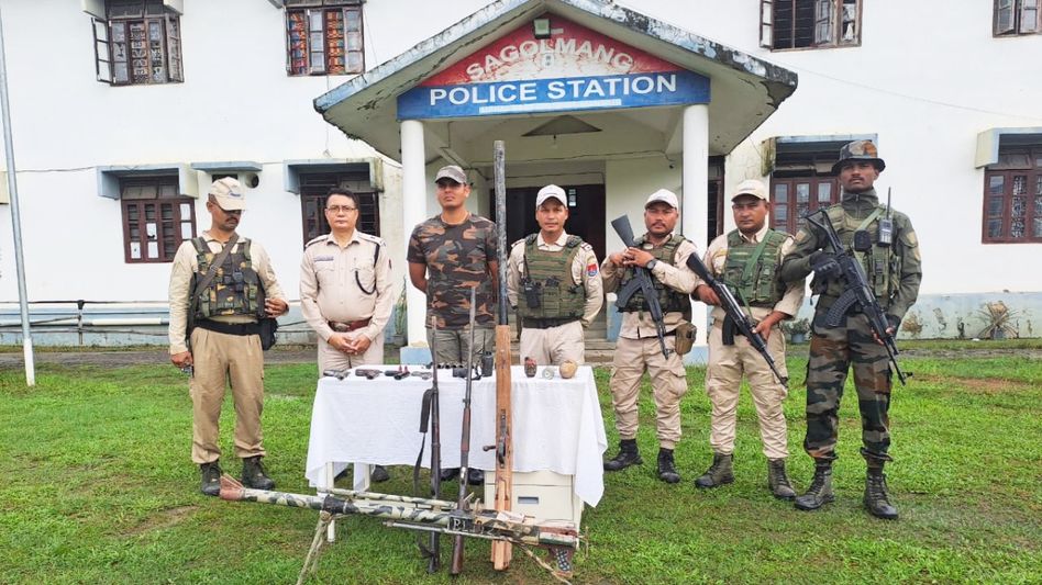 Manipur: Security forces detain 66 during search operations, seize arms and ammunition Manipur: Security forces detain 66 during search operations, seize arms and ammunition