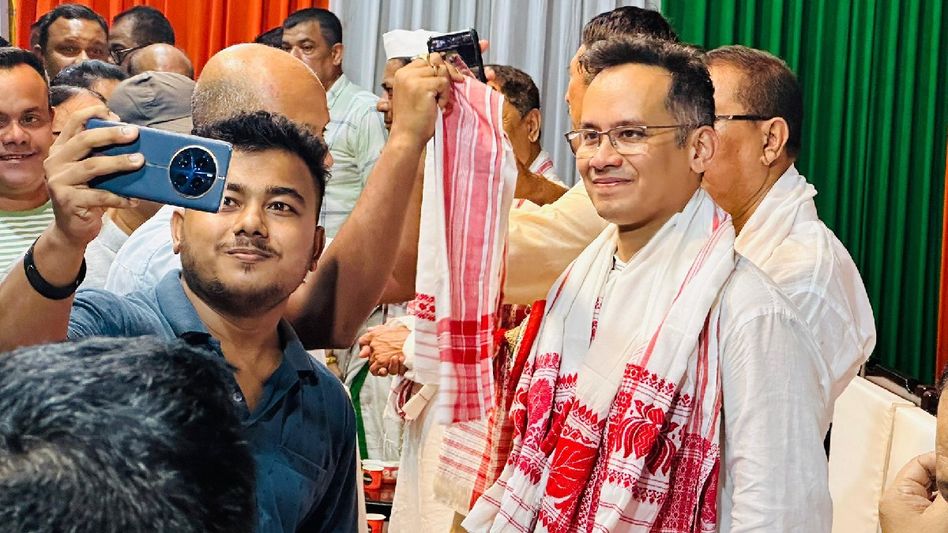 Gaurav Gogoi: 'Jorhat people have shown money, arrogance can be defeated with ease' Gaurav Gogoi: 'Jorhat people have shown money, arrogance can be defeated with ease'