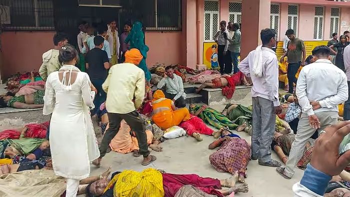 121 Dead in Hathras Stampede