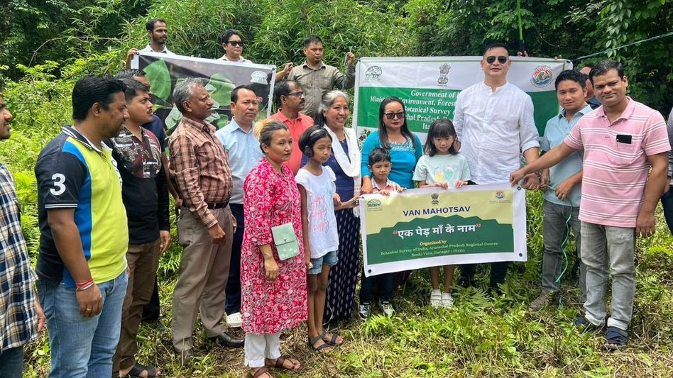 Arunachal: Itanagar hosts Van Mahotsav with 'Ek Paudha Maa ke Naam' theme Arunachal: Itanagar hosts Van Mahotsav with 'Ek Paudha Maa ke Naam' theme