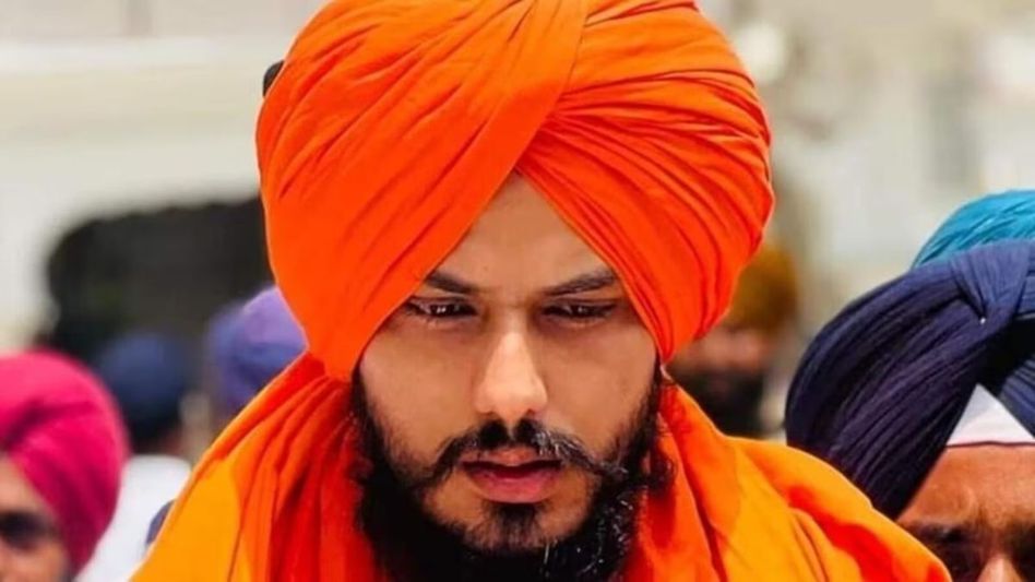 Assam: Punjab cops arrive at Dibrugarh to take Amritpal Singh to Delhi for LS oath-taking Assam: Punjab cops arrive at Dibrugarh to take Amritpal Singh to Delhi for LS oath-taking