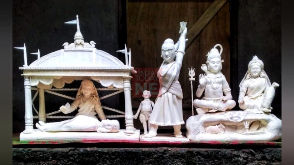 Assam: Shola pith artisan from Dhubri nominated for National Handicraft Award 2023 Assam: Shola pith artisan from Dhubri nominated for National Handicraft Award 2023