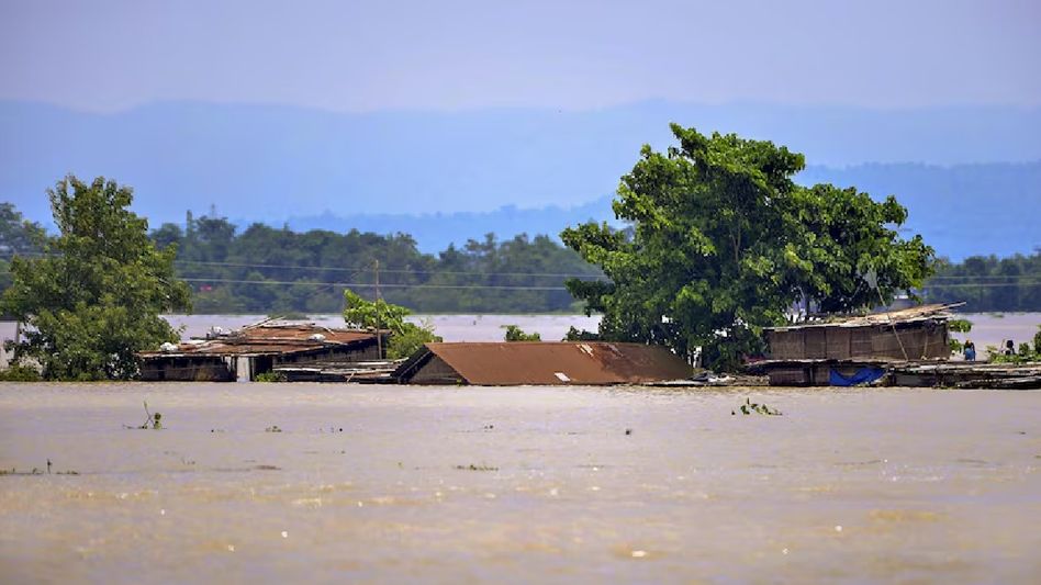 Assam floods claim 6 more lives, death toll reaches 70 Assam floods claim 6 more lives, death toll reaches 70