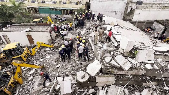 Gujarat: Building collapse in Surat claims seven lives, rescue efforts continue