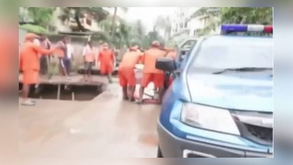 BREAKING: Body recovered in Guwahati suspected to be missing child Avinash Sarkar BREAKING: Body recovered in Guwahati suspected to be missing child Avinash Sarkar