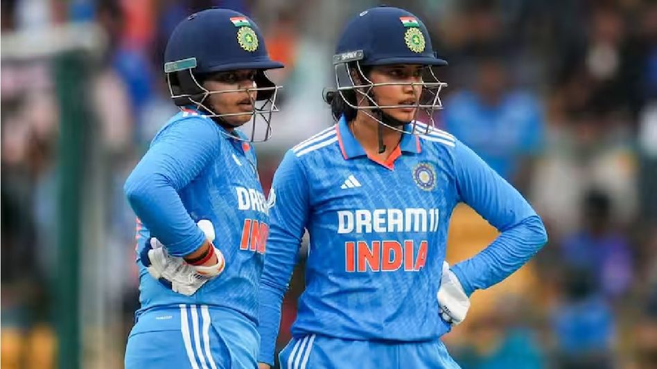 Rain halts India vs South Africa women's T20I, match abandoned Rain halts India vs South Africa women's T20I, match abandoned