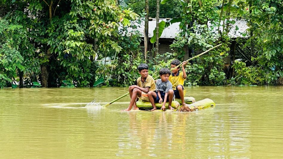 Assam Floods: Death toll rises to 72 as floodwaters recede Assam Floods: Death toll rises to 72 as floodwaters recede