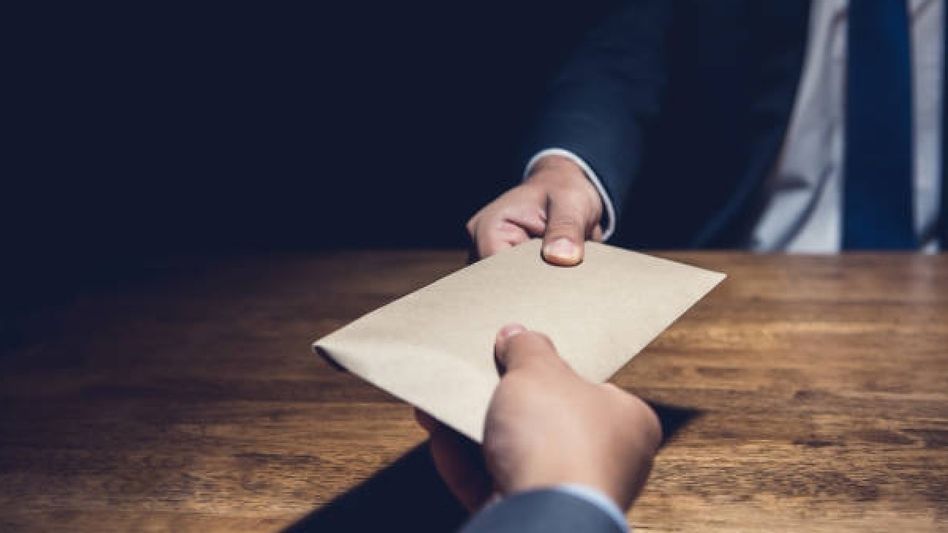 Assam: Education department official arrested in Dhemaji while accepting bribe Assam: Education department official arrested in Dhemaji while accepting bribe