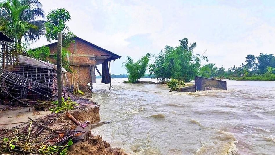Assam flood situation improves; 5 dead, over 14 lakh hit Assam flood situation improves; 5 dead, over 14 lakh hit