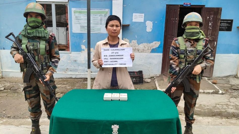 Mizoram: Heroin seized, smuggler nabbed in Assam Rifles and Zokhawthar Police joint operation Mizoram: Heroin seized, smuggler nabbed in Assam Rifles and Zokhawthar Police joint operation