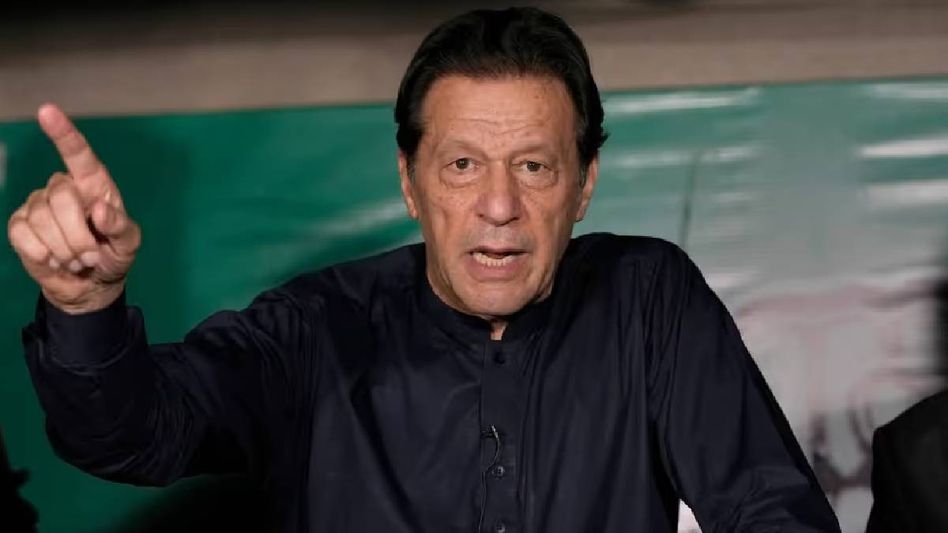 Pakistan: Imran Khan's PTI to emerge as largest party in Parliament Pakistan: Imran Khan's PTI to emerge as largest party in Parliament