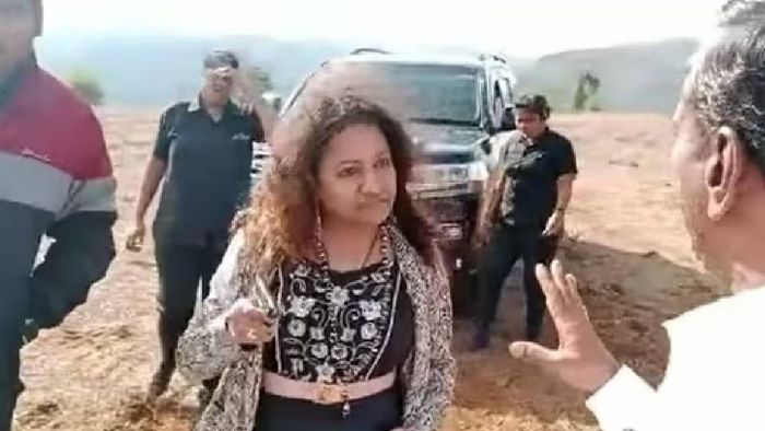 Parents of Trainee IAS Officer Puja Khedkar on the run after FIR for threatening farmer