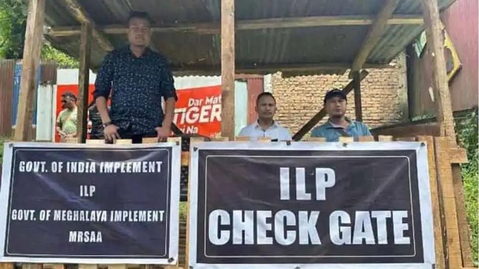 Pro-ILP activists in Meghalaya build another check gate to prevent entry of outsiders Pro-ILP activists in Meghalaya build another check gate to prevent entry of outsiders