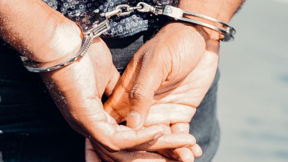 Mizoram police seize heroin worth Rs 1 crore, arrest one Mizoram police seize heroin worth Rs 1 crore, arrest one
