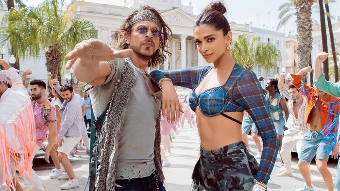 Shah Rukh Khan danced through a knee injury for 'Jhoome Jo Pathaan'
