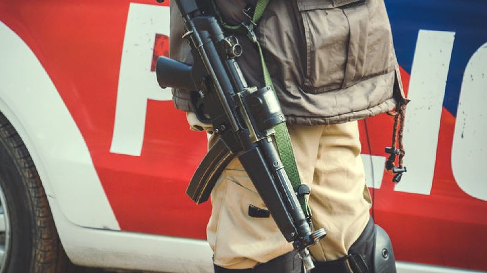 Manipur: Unidentified assailants target journalist’s residence in Imphal East, editor's guild condemns attack Manipur: Unidentified assailants target journalist’s residence in Imphal East, editor's guild condemns attack