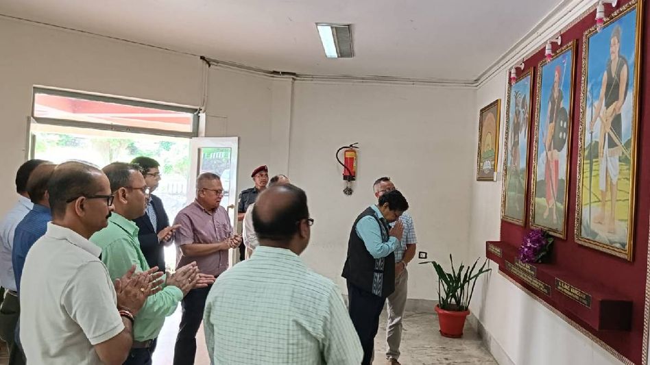 Meghalaya: NEHU observes U Tirot Sing's 189th death anniversary, honours his legacy Meghalaya: NEHU observes U Tirot Sing's 189th death anniversary, honours his legacy