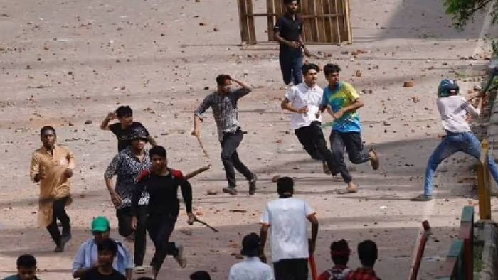 Meghalaya government evacuates 67 students from violence-hit Bangladesh (Photo: Tanvir Iqbal/X)