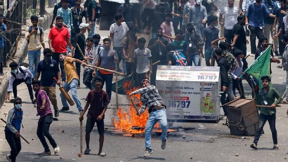 Bangladesh enforces curfew and 'shoot-on-sight' orders amid protests over job quotas Bangladesh enforces curfew and 'shoot-on-sight' orders amid protests over job quotas