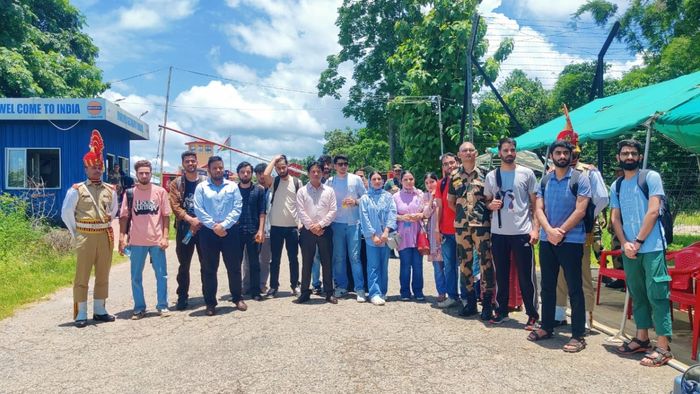 314 students, including 66 from Nepal enter Tripura amid Bangladesh protests