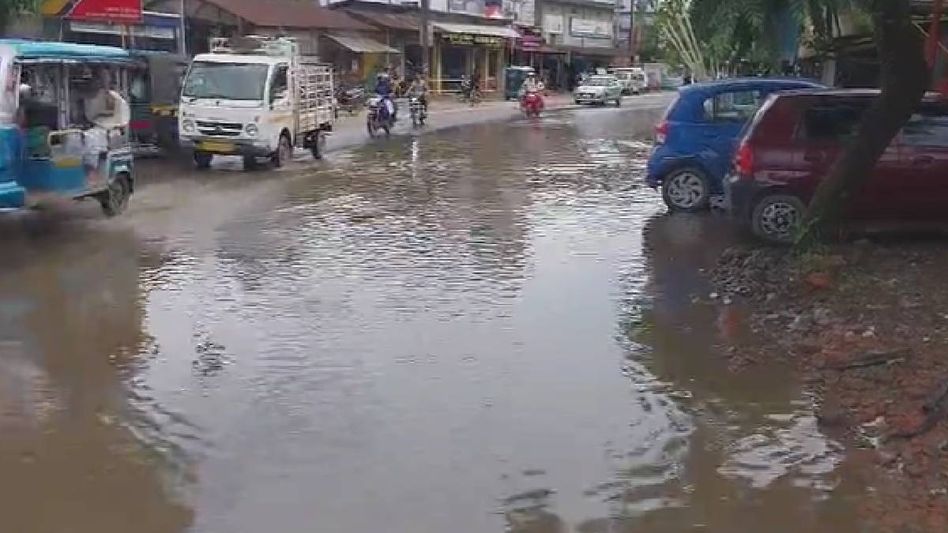 Assam: Student body demands resignation of Margherita Municipal Board Chairman over misuse of power Assam: Student body demands resignation of Margherita Municipal Board Chairman over misuse of power