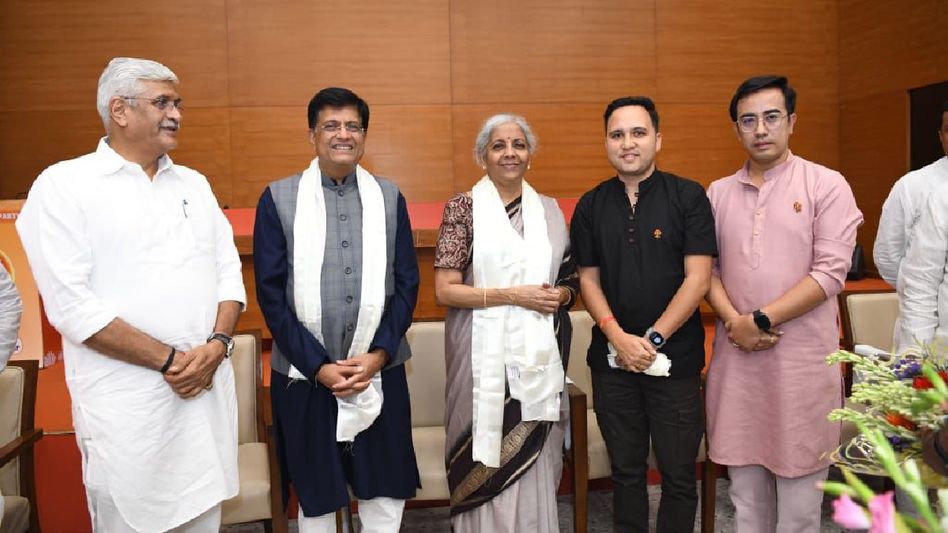 Sikkim: SKM leaders attend NDA media coordination meeting, express gratitude for Budget support Sikkim: SKM leaders attend NDA media coordination meeting, express gratitude for Budget support