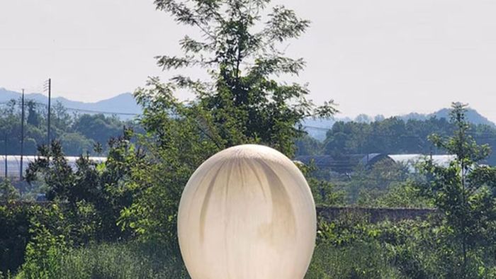 South Korean presidential compound littered with North Korean trash balloons