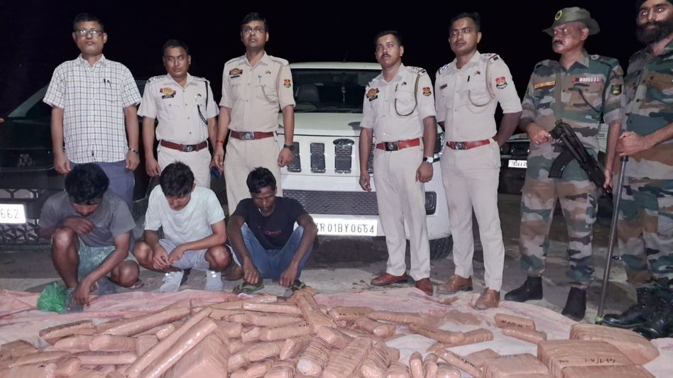 Tripura: Three held with cannabis worth Rs 10 lakh in Dhalai district Tripura: Three held with cannabis worth Rs 10 lakh in Dhalai district