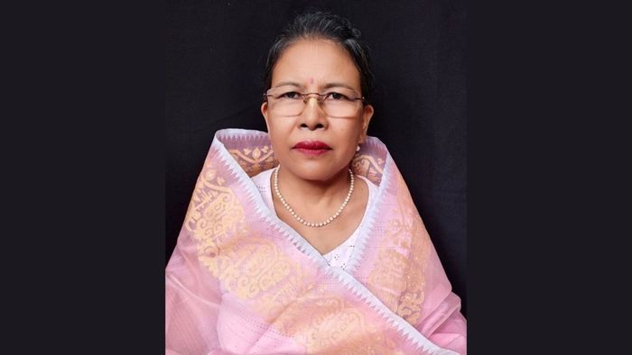 Manipur weaver honoured with prestigious national award