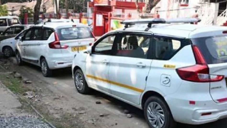 Assam Unemployed Association demands Himanta Biswa Sarma to address tourist taxi ban with Meghalaya Assam Unemployed Association demands Himanta Biswa Sarma to address tourist taxi ban with Meghalaya