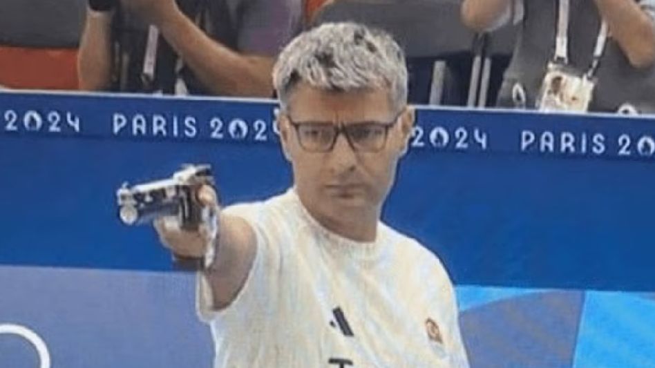 Turkish shooter Yusuf Dikec clinches Silver at Paris Olympics with minimal gear, is internet sensation Turkish shooter Yusuf Dikec clinches Silver at Paris Olympics with minimal gear, is internet sensation