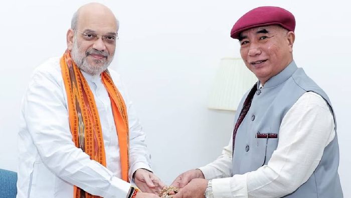 Mizoram CM Lalduhoma thanks Centre for Rs 10 crore aid for displaced people