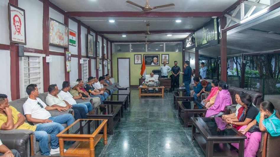Manipur CM N Biren Singh meets displaced persons, promises further assistance Manipur CM N Biren Singh meets displaced persons, promises further assistance