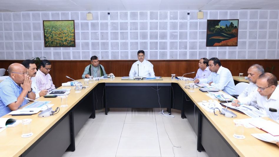 Tripura CM pushes for uninterrupted power supply in state Tripura CM pushes for uninterrupted power supply in state