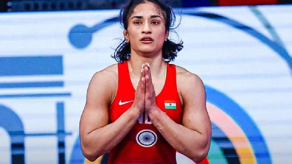 Paris Olympics: Wrestler Vinesh Phogat defeats World no 1 to enter quarterfinals Paris Olympics: Wrestler Vinesh Phogat defeats World no 1 to enter quarterfinals