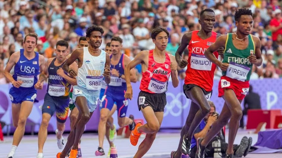 India's Avinash Sable makes historic steeplechase final qualification at Paris Olympics 2024 India's Avinash Sable makes historic steeplechase final qualification at Paris Olympics 2024