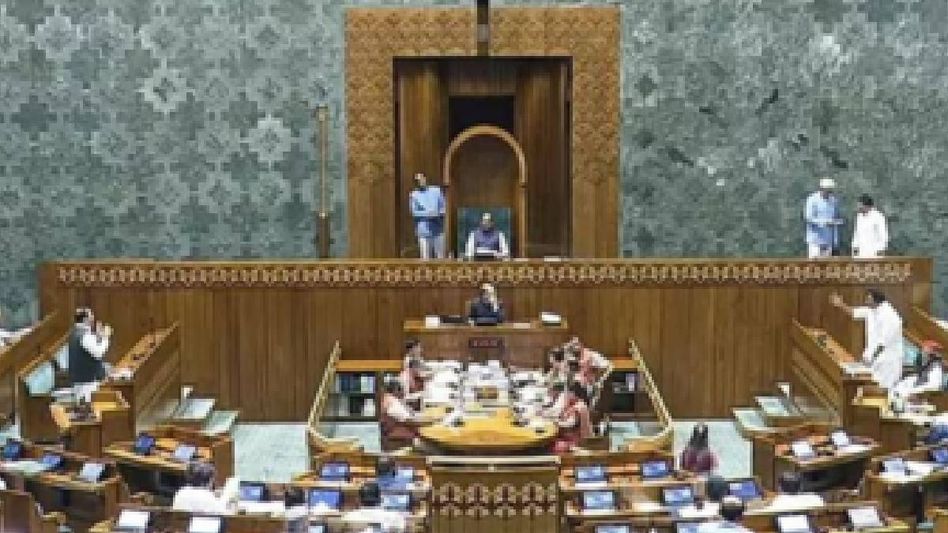 Bill to amend Waqf Act faces strong opposition, referred to joint house panel Bill to amend Waqf Act faces strong opposition, referred to joint house panel