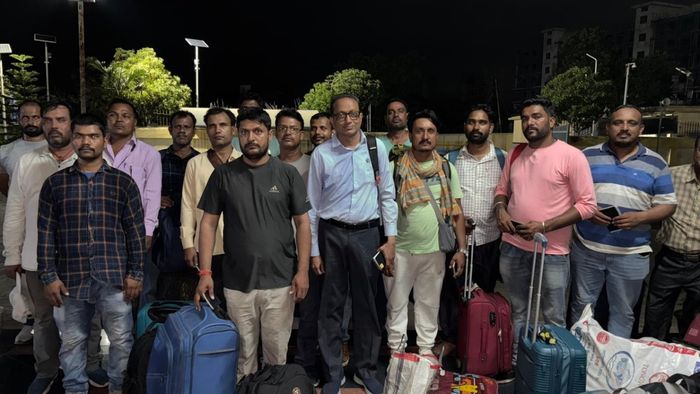 Tripura BSF facilitates safe return of 17 Indian workers from violence-hit Bangladesh