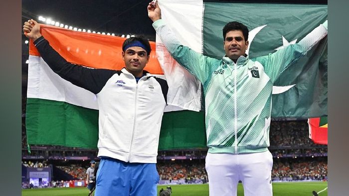 Neeraj Chopra settles for silver as Pakistan's Arshad Nadeem breaks Olympic record (IndiaatParis2024Olympics/X)
