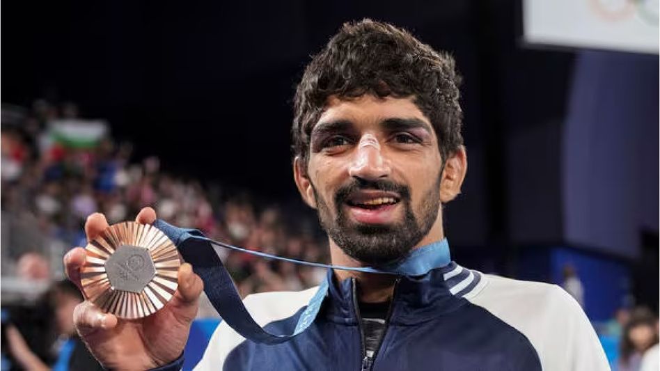 Aman Sehrawat secures India's first wrestling medal at Paris Olympics Aman Sehrawat secures India's first wrestling medal at Paris Olympics