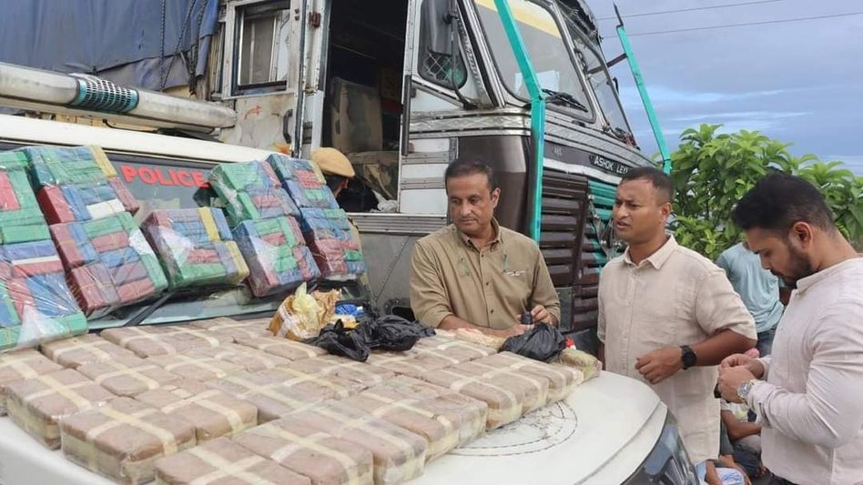 Assam Police seize drugs worth Rs 120 crore in Karimganj and Cachar, four arrested Assam Police seize drugs worth Rs 120 crore in Karimganj and Cachar, four arrested