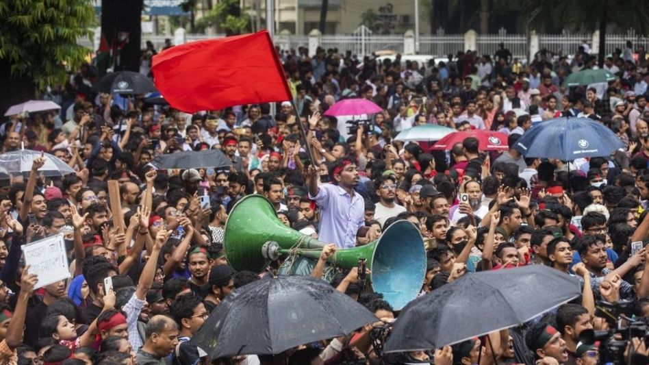 Chief Justice of Bangladesh resigns as student protests escalate Chief Justice of Bangladesh resigns as student protests escalate