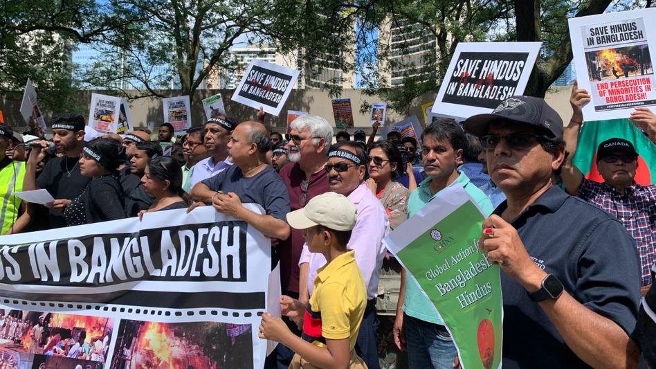 Canadians rally in Toronto against violence toward Hindus in Bangladesh Canadians rally in Toronto against violence toward Hindus in Bangladesh