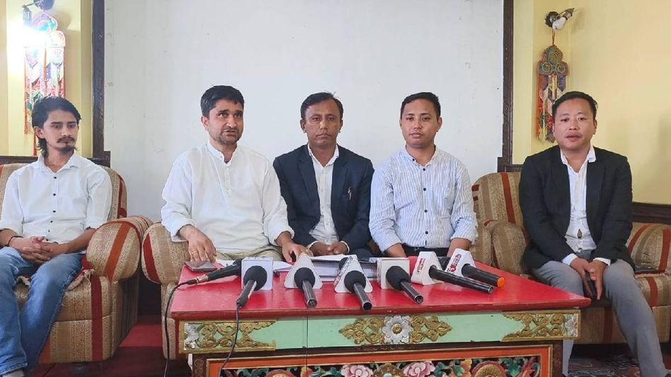 Sikkim journalists celebrate new pension scheme, thank CM Prem Singh Tamang Sikkim journalists celebrate new pension scheme, thank CM Prem Singh Tamang
