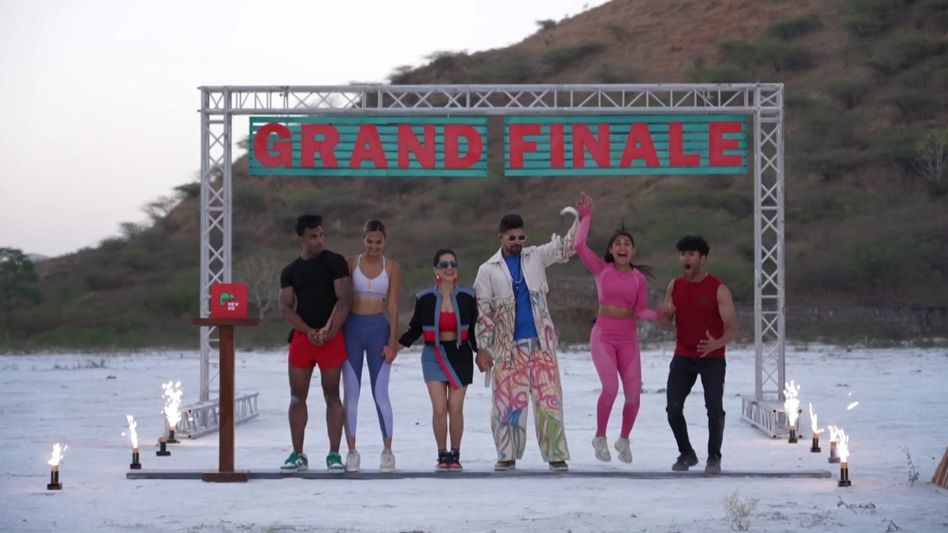 Jashwanth and Akriti win MTV Splitsvilla X5 in explosive finale Jashwanth and Akriti win MTV Splitsvilla X5 in explosive finale